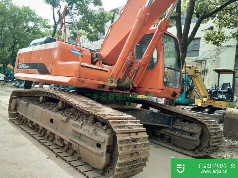 山東省出售二手斗山DH370LC-9挖掘機