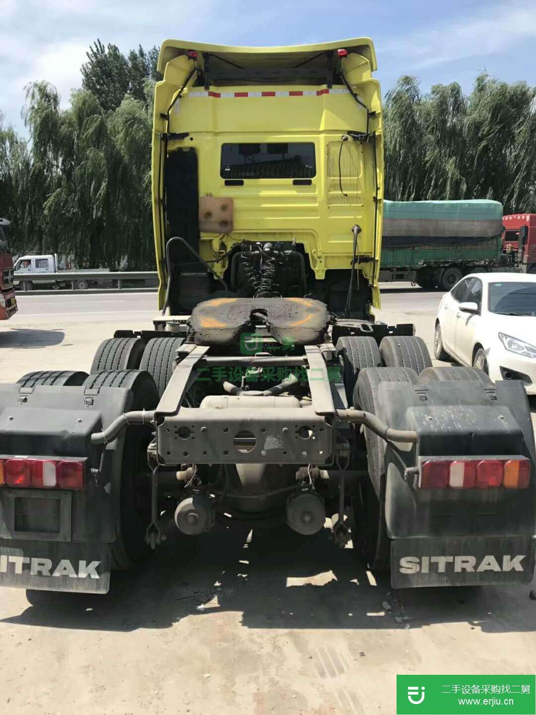 江西出售二手重汽汕德卡牽引車