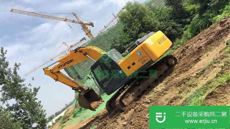 北京市出售二手現(xiàn)代R210LC-7挖掘機