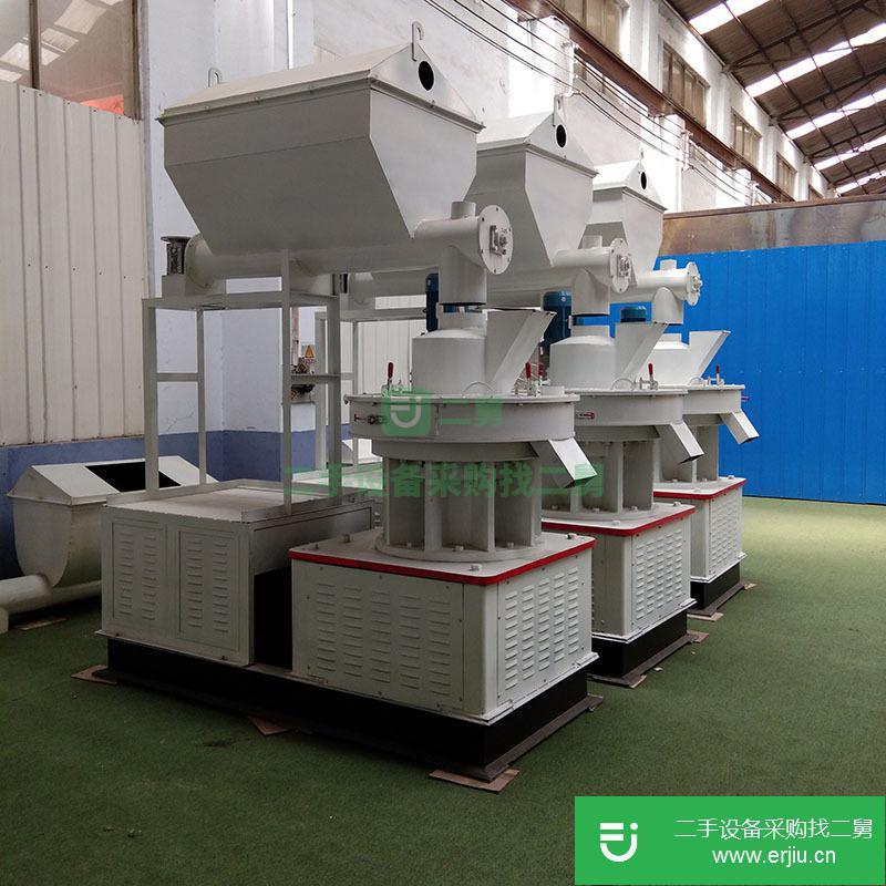 河南出售二手大型壓塊機(jī)