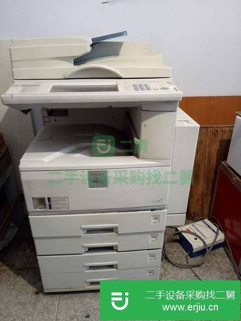 遼寧出售二手理光3030復(fù)印機(jī)
