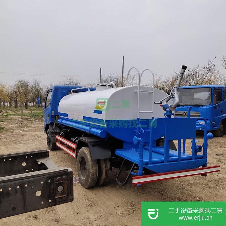 山東出售二手多功能5方東風(fēng)灑水車