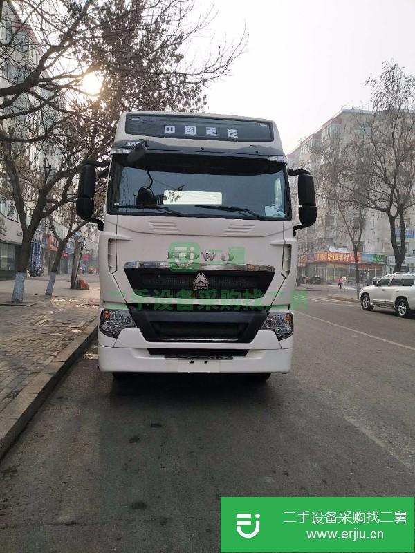 黑龍江出售二手重汽豪沃牽引車