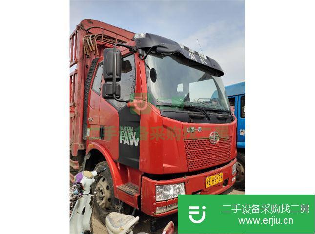 上海出售二手一汽解放J6L倉柵式載貨車