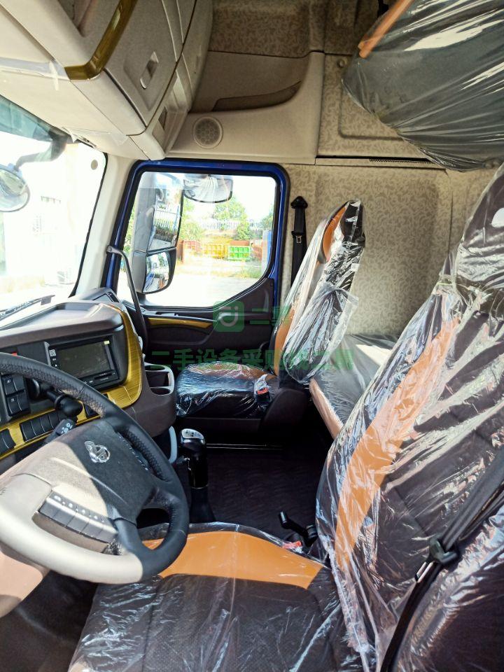 江西出售柳汽乘龍4H7YK58D33X1B牽引車