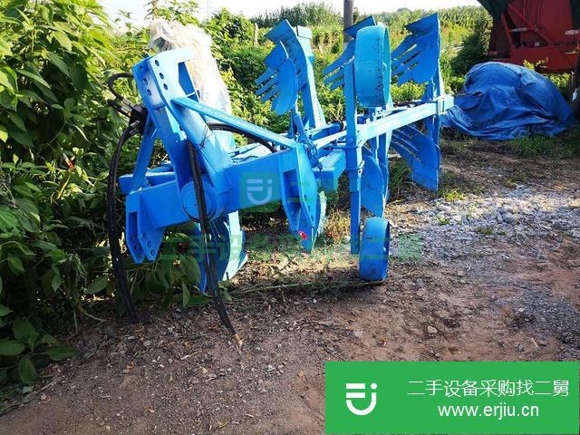 山東出售二手大型翻轉犁