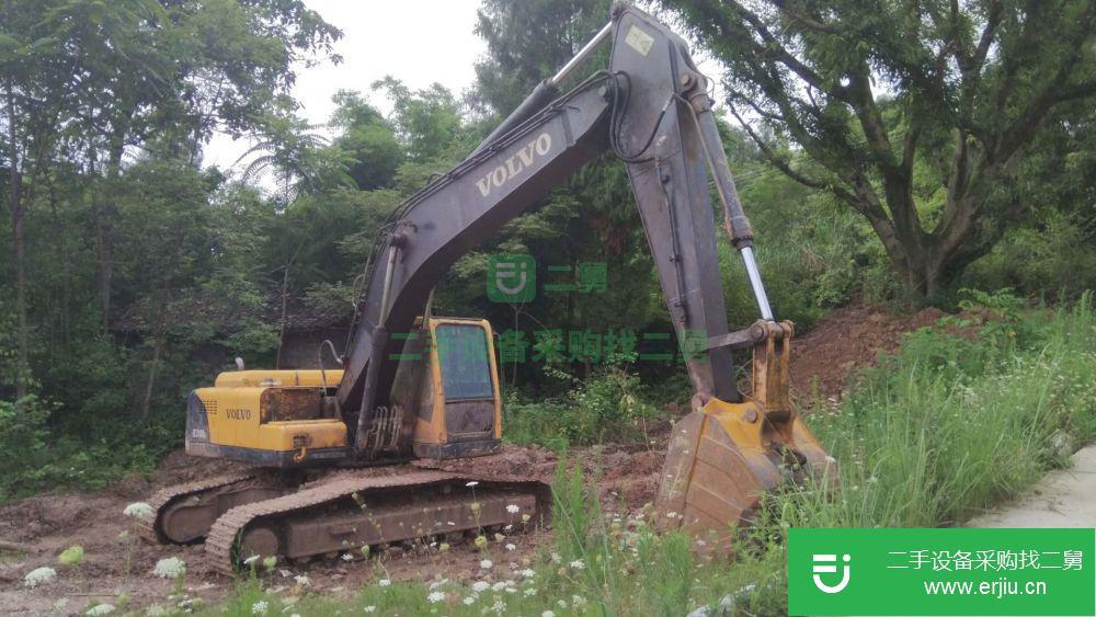 四川省出售二手徐挖XCG230LC-8挖掘機