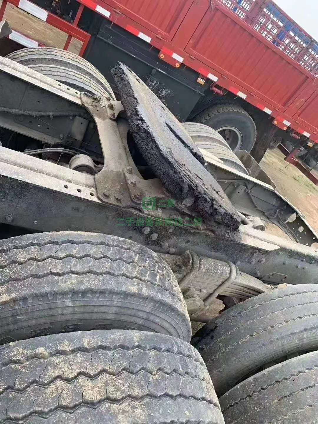 河北出售13年11月解放J6P牽引車350馬力