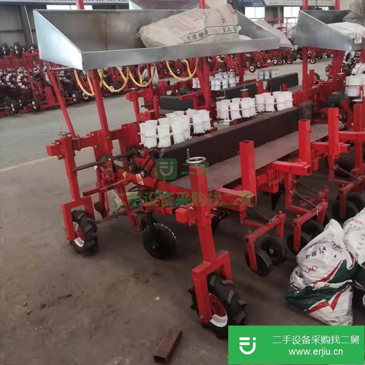 山東出售二手牽引式多行藥材移栽機(jī)