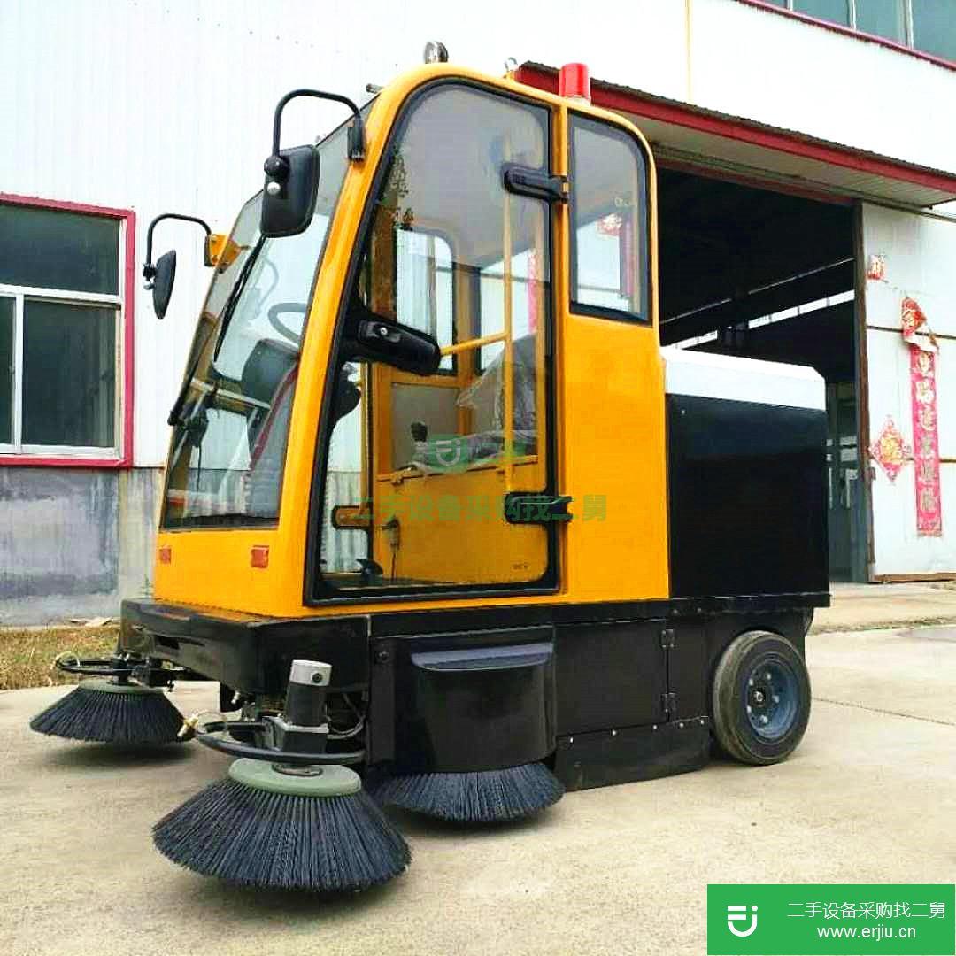 山東出售二手電動小型掃路車