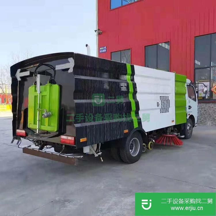 山東出售二手大型鋼絲刷掃路車