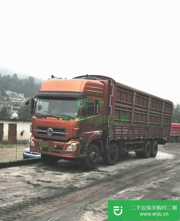 云南出售二手東風天龍載貨車375馬力