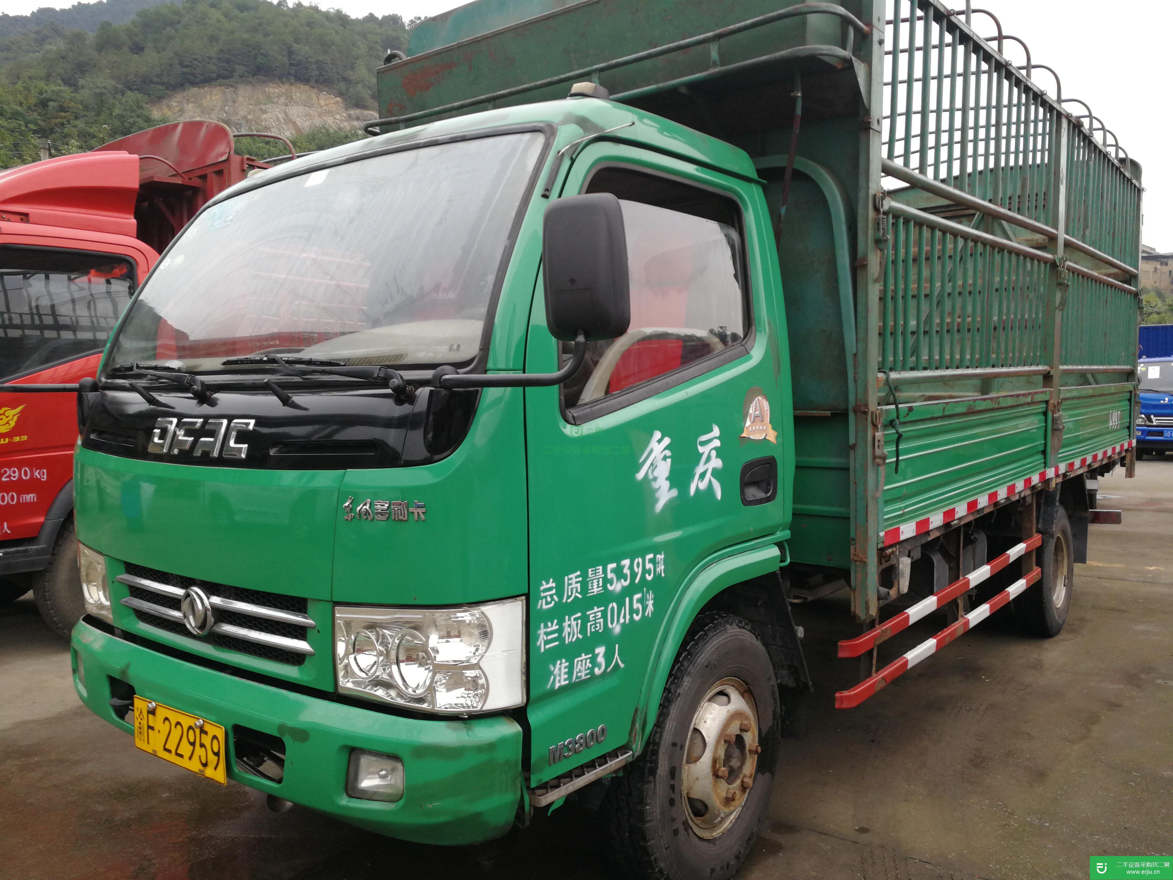 重慶市出售二手東風(fēng)多利卡載貨車