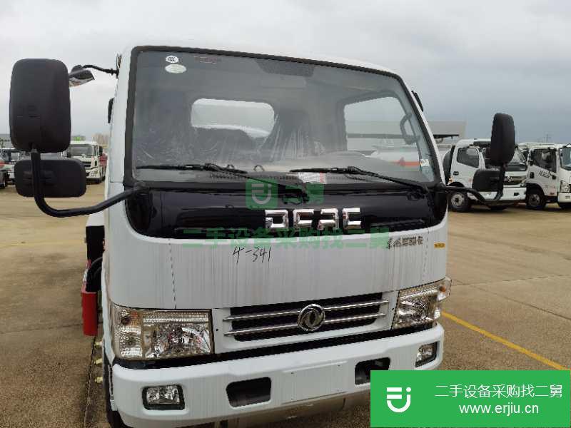 湖北出售二手東風多利卡102馬力油罐車