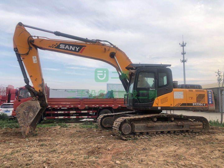 北京出售二手三一重工235個人干活挖掘機
