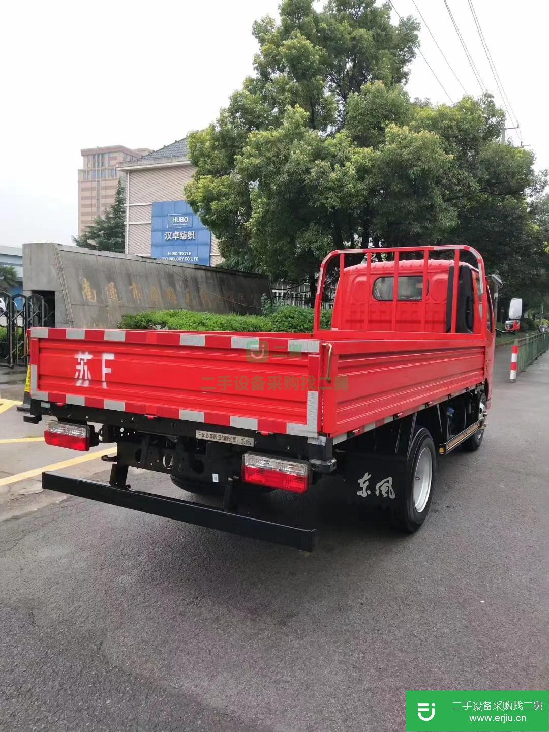 江蘇出售二手東風多利卡100馬力載貨車