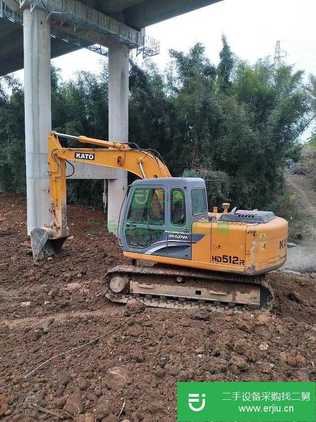 廣西省出售二手加藤HD512E挖掘機