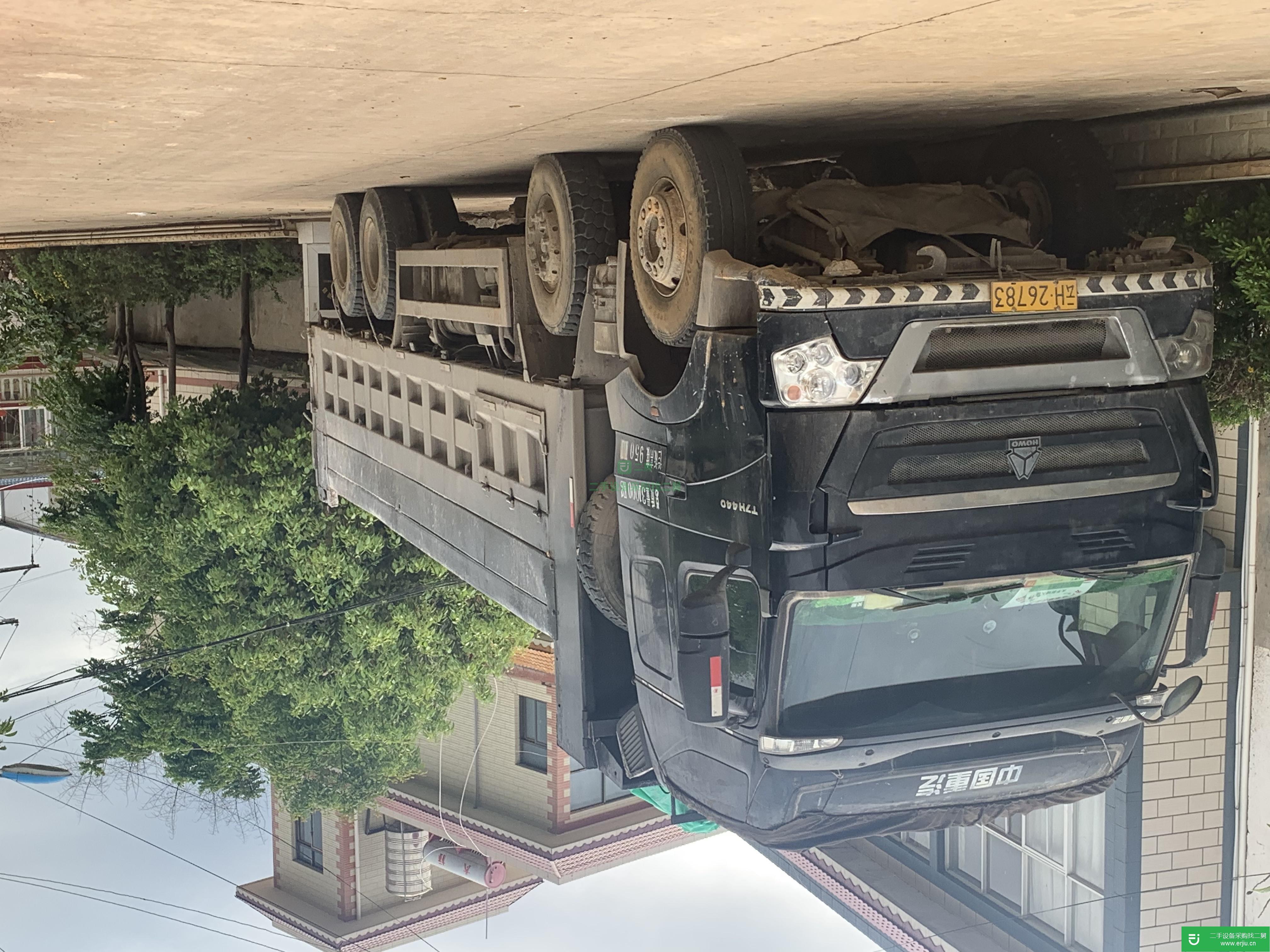 云南出售二手重汽豪沃自卸車