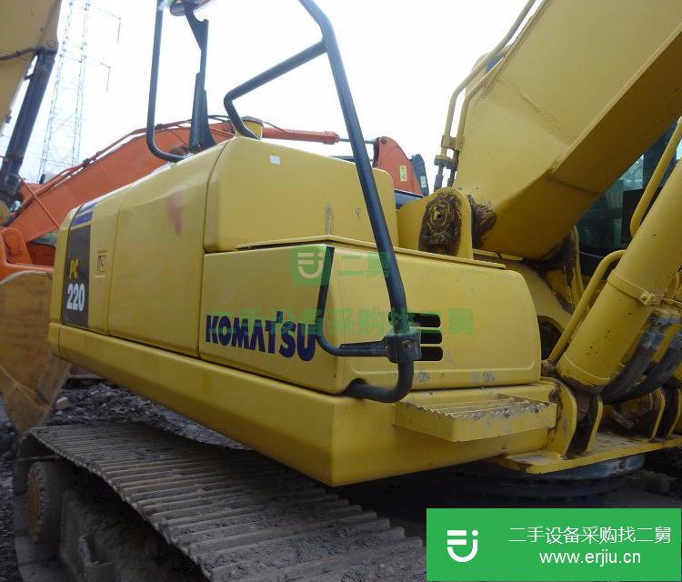 江蘇出售二手小松220-8挖掘機
