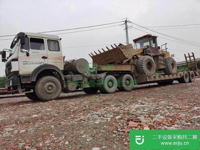 四川出售二手北奔重卡牽引車375馬力