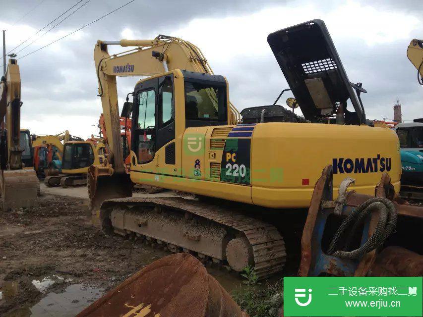 湖北省出售二手小松PC220LC-8挖掘機