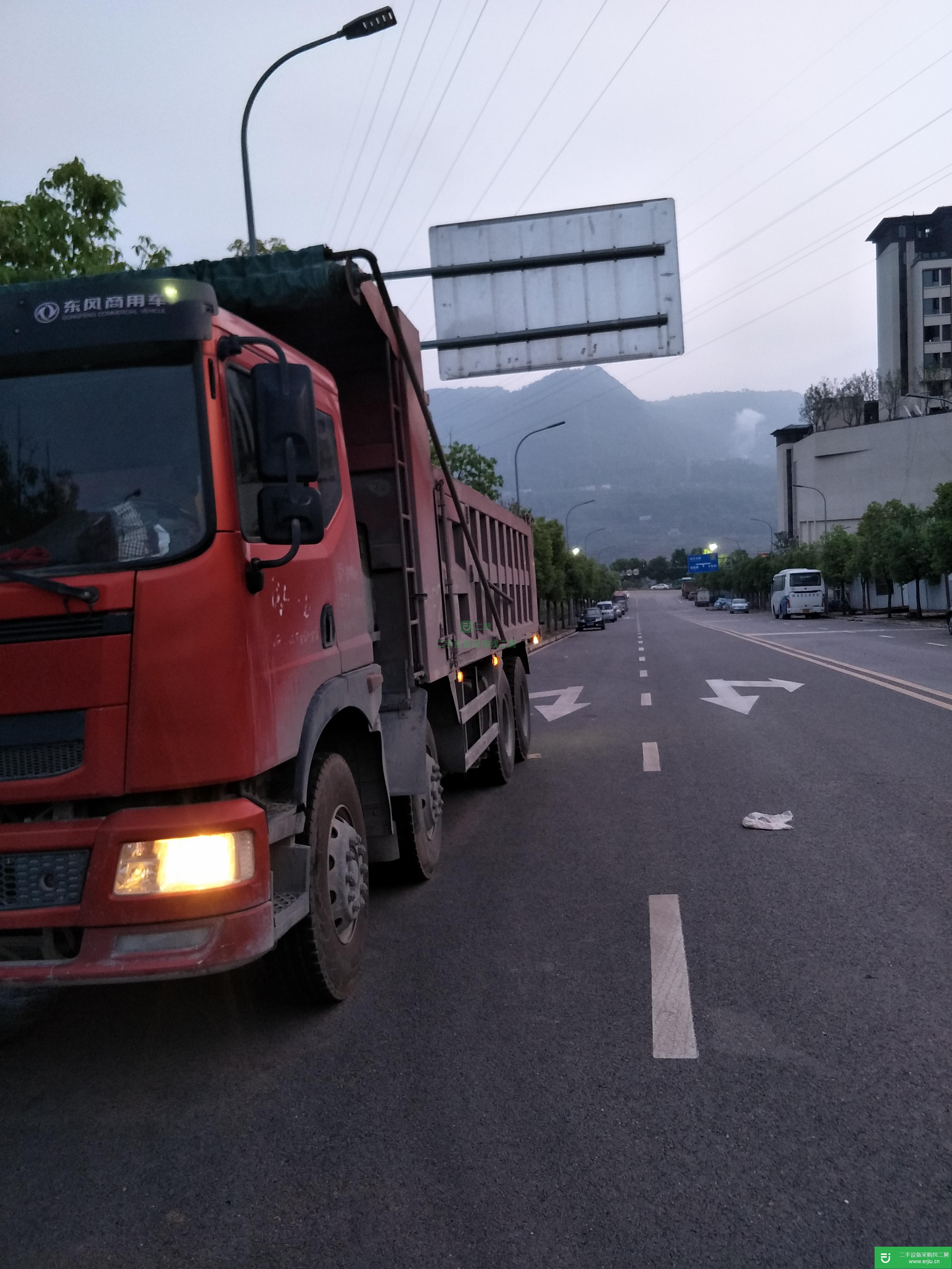 重慶出售二手東風天錦自卸車