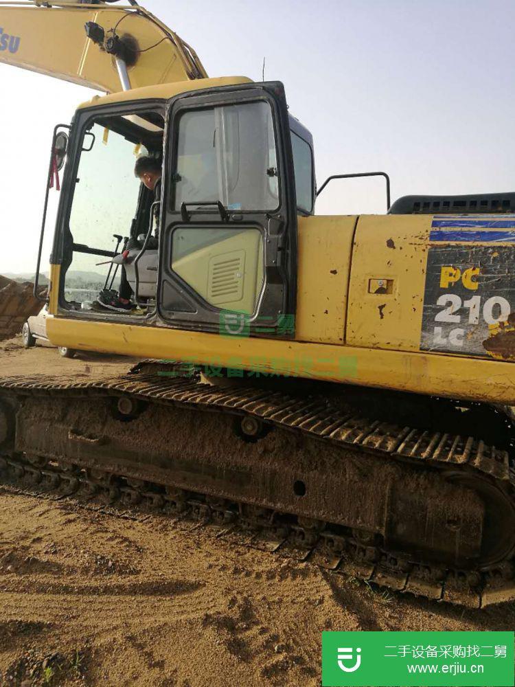 遼寧省出售二手小松PC210LC-7挖掘機(jī)