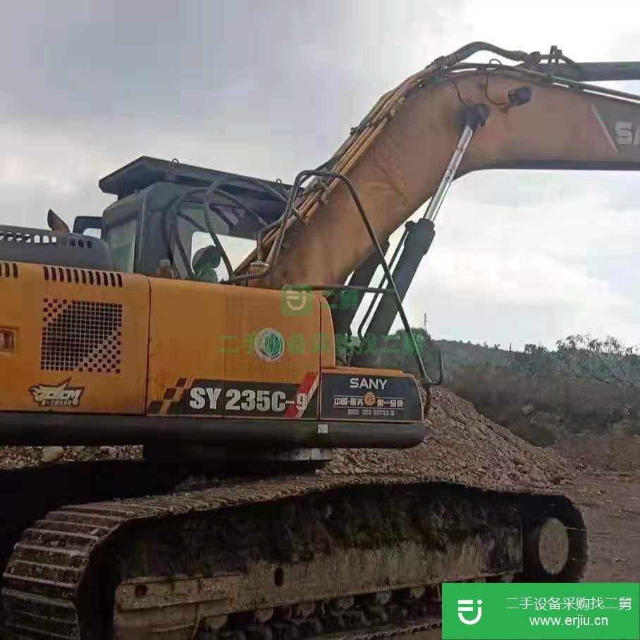 河北省出售二手三一重工SY235C-9挖掘機