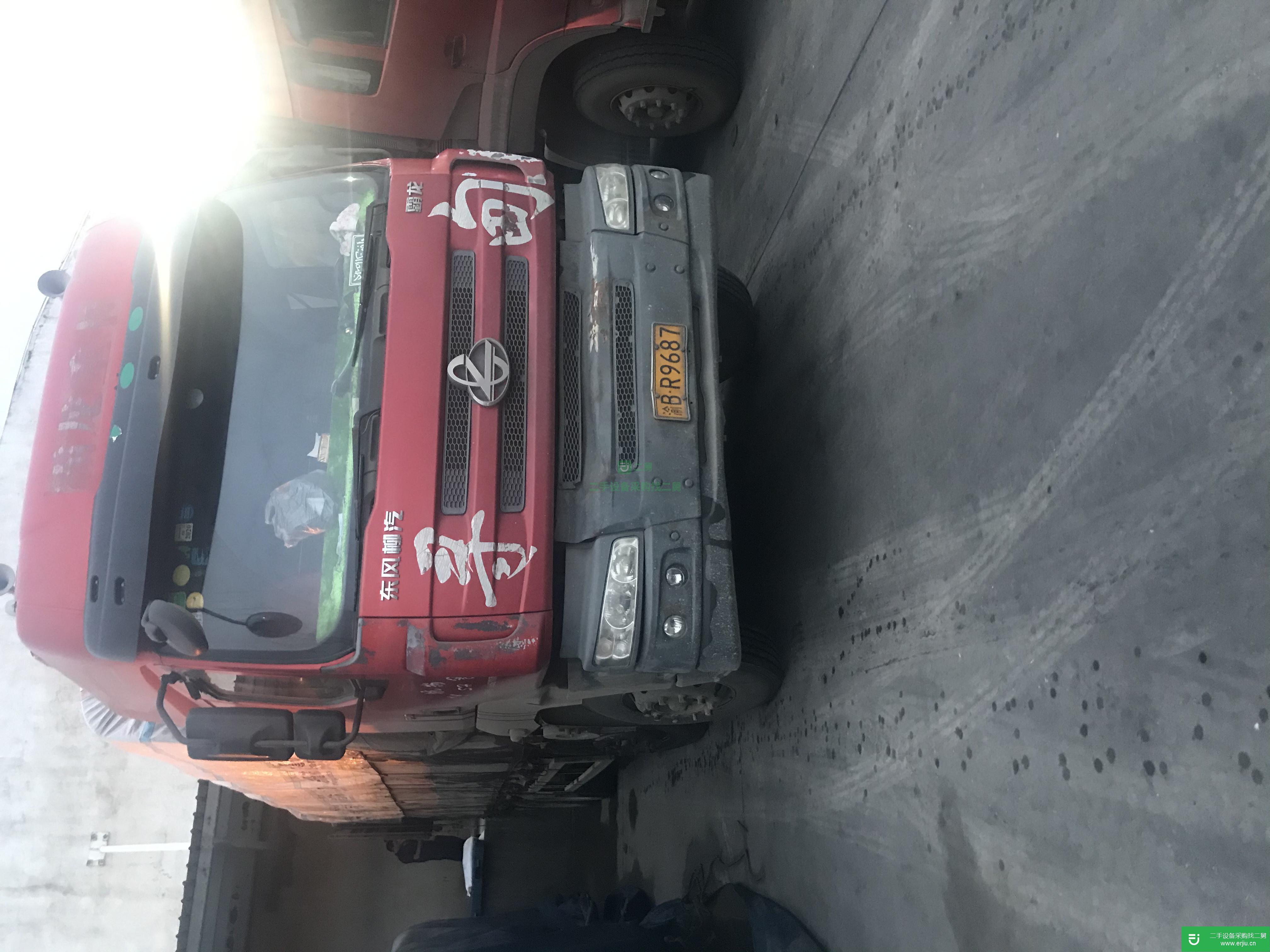 云南出售二手東風柳汽340馬力貨車