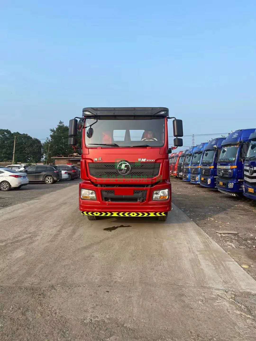河北出售德龍新M3000，430雙曲精品車頭牽引車