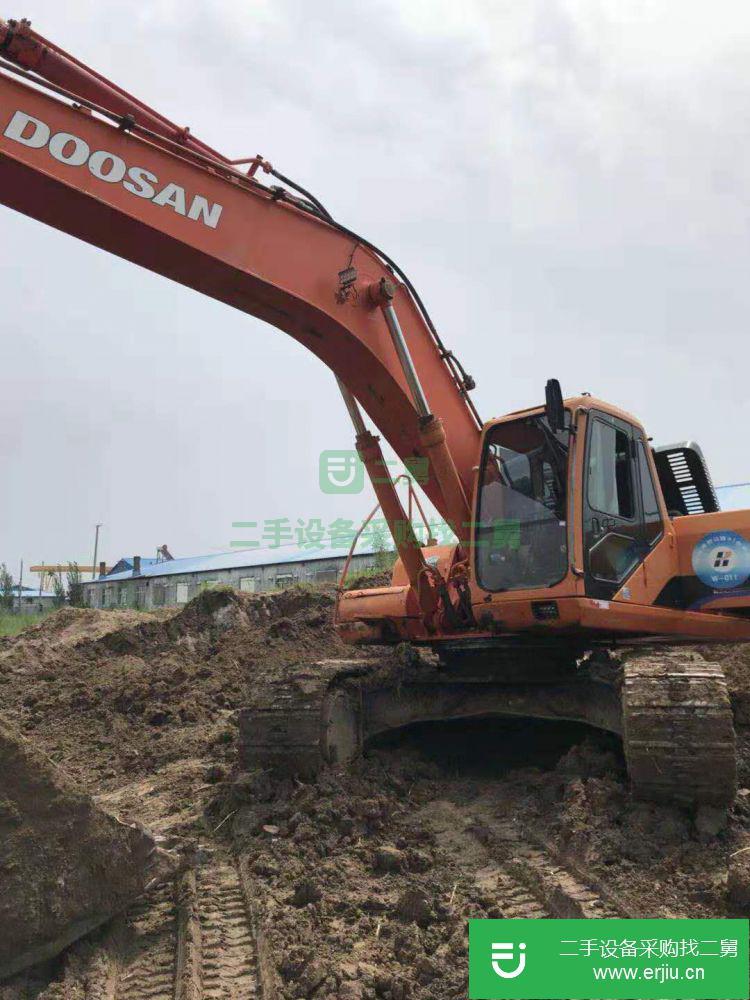 黑龍江出售二手斗山DH300-7挖掘機