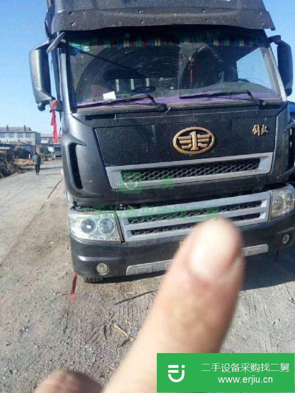 黑龍江出售二手青島解放前四后八載貨車