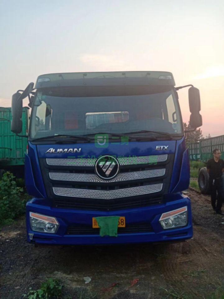 出售二手的一年一個(gè)月全險(xiǎn)歐曼濰柴400低頂牽引車