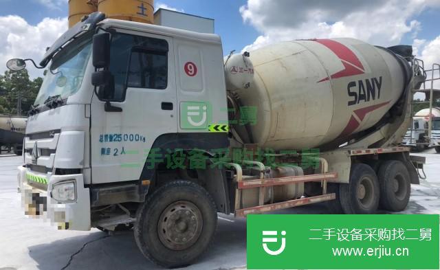 廣西出售二手中國重汽豪沃重卡12方攪拌車