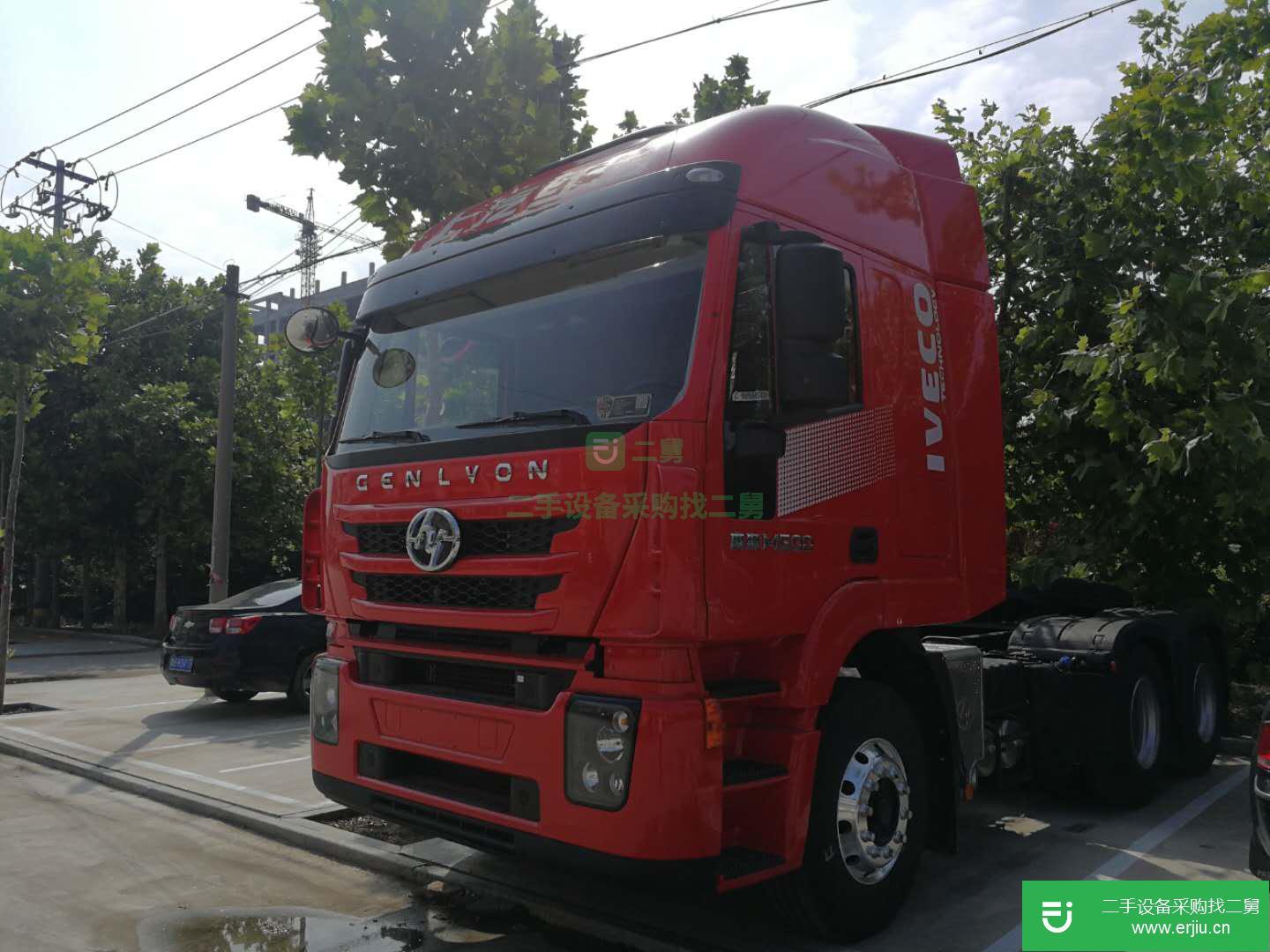 山東出售二手上汽紅巖560馬力牽引車