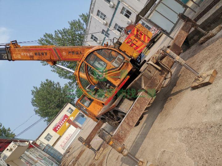 河南出售金旺變形金8噸雙溝吊車，全柴發動機