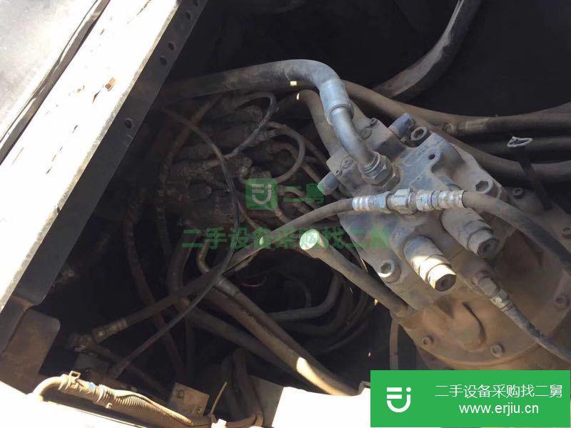 遼寧省出售二手住友SH240-5挖掘機(jī)
