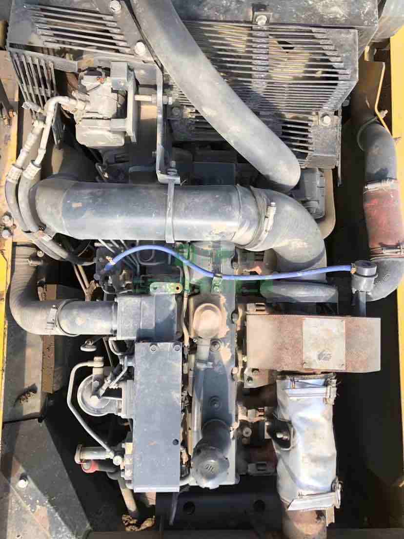浙江出售二手逇14年小松360-7挖掘機