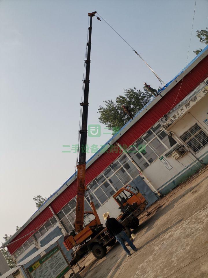 河南出售金旺變形金8噸雙溝吊車，全柴發動機