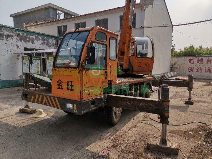 河南出售金旺變形金8噸雙溝吊車，全柴發動機