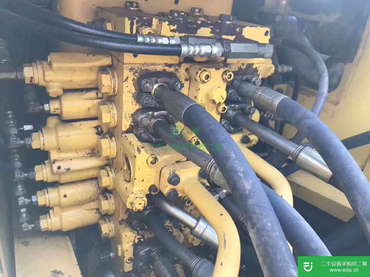 云南省出售二手小松PC300LC-7挖掘機(jī)