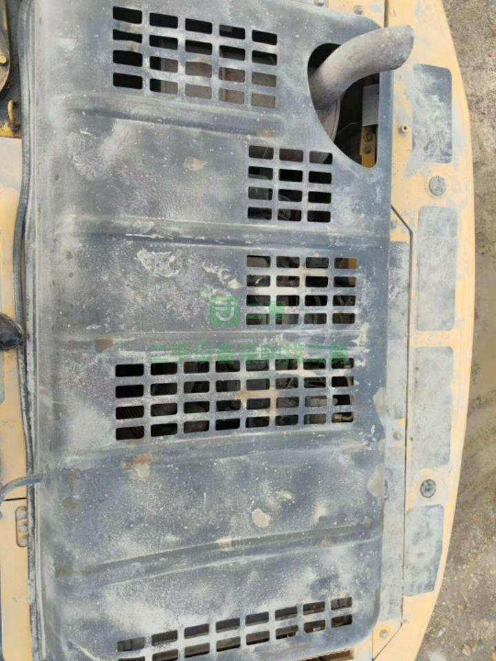 浙江出售全進口極品小松200-7挖掘機