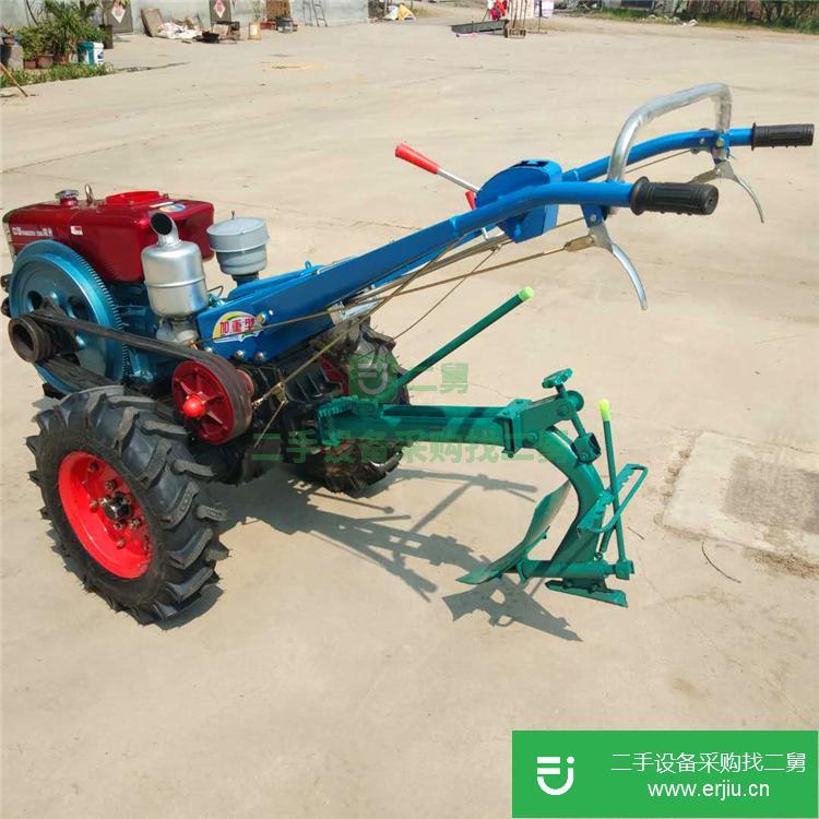 山東低價出售一臺農(nóng)用手扶拖拉機