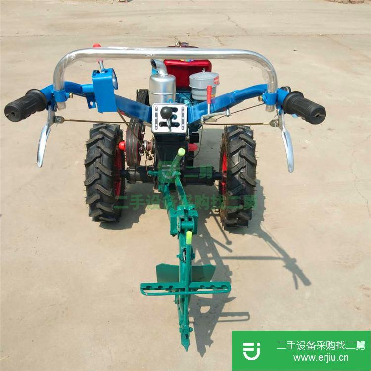 山東低價出售一臺農(nóng)用手扶拖拉機