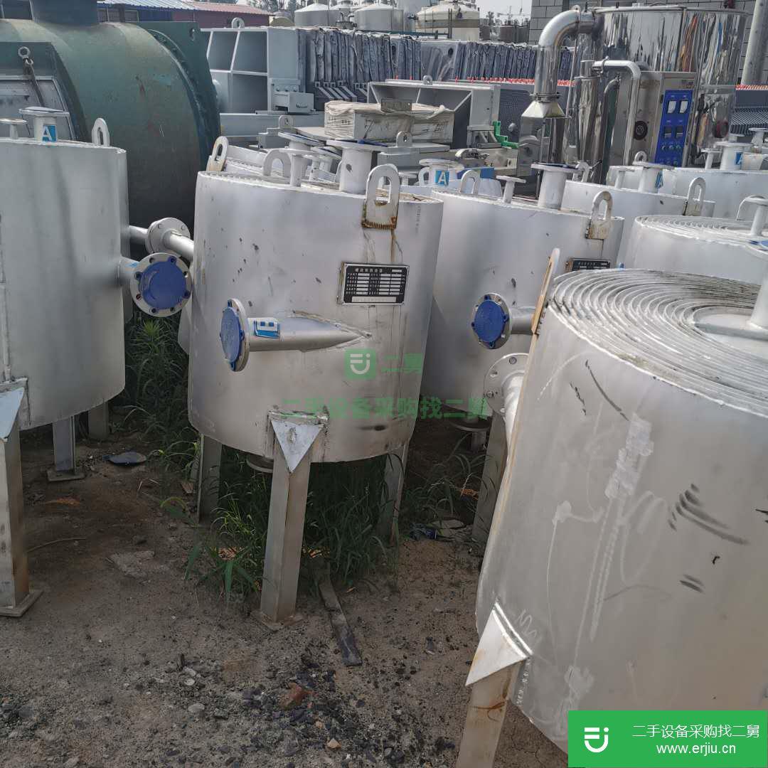山東出售不銹鋼換熱器 鯤鵬二手800平方316材質(zhì)不銹鋼換熱器 高壓冷卻換熱器
