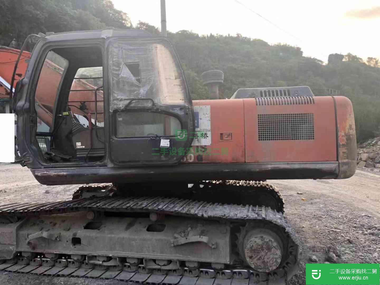 河北省出售二手日立ZX250LC-3G挖掘機