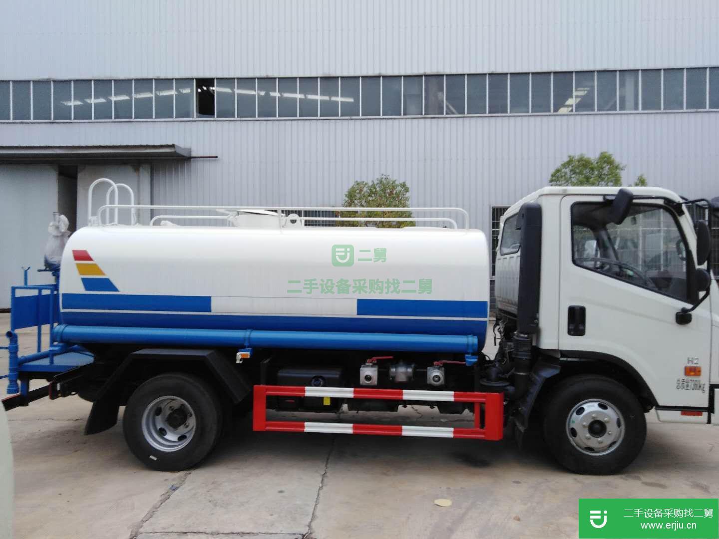 福田時(shí)代小卡5方灑水車國三車，底盤全新