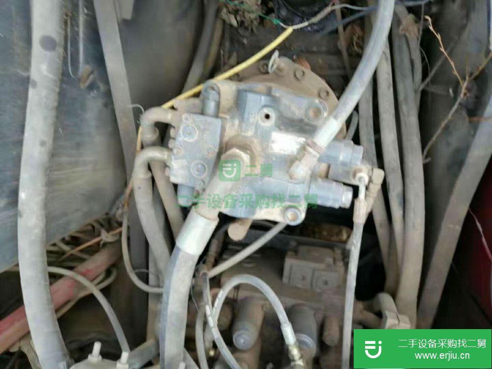 河北省出售二手山重建機JCM923C挖掘機