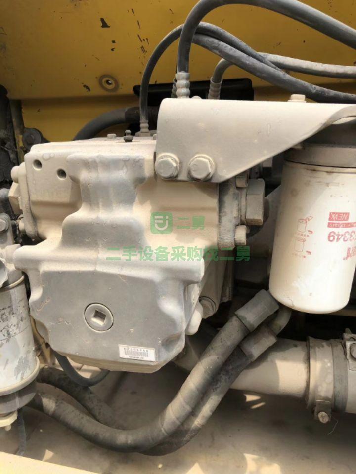 浙江出售12年小松200-8挖掘機