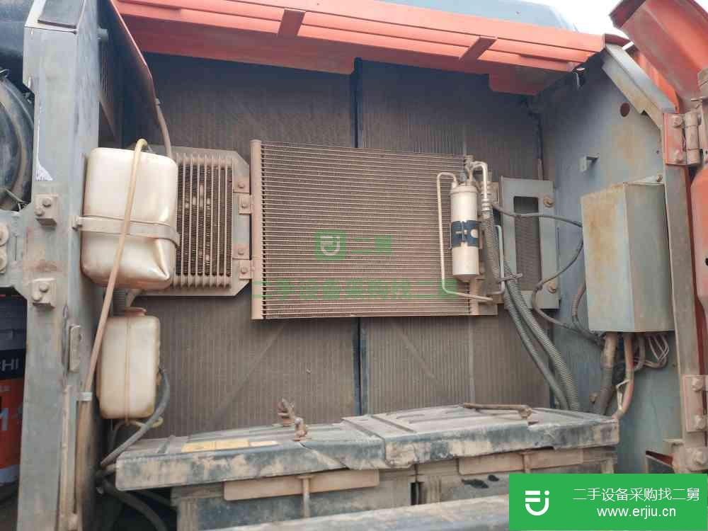 吉林低價出售一臺日立 ZX250H-3國產(chǎn) 挖掘機(jī)
